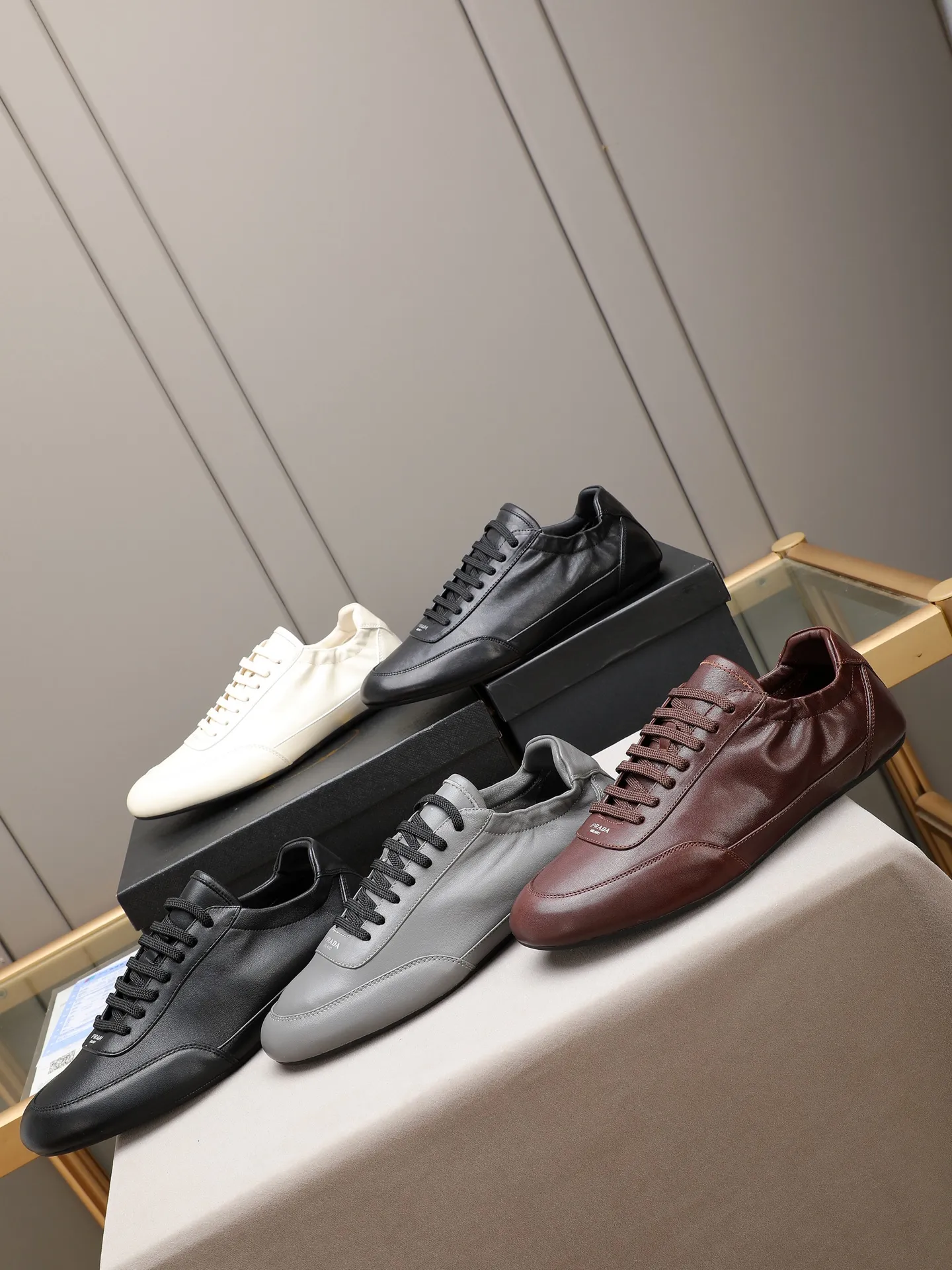 Men's shoes 💰520 PRADA, original version developed 1:1. Fabric sheepskin ➕Imported water-dyed sheep lining, rubber outsole, code number 38 to 44 (45 customized)